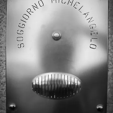 Nocleg ze śniadaniem Michelangelo 4*